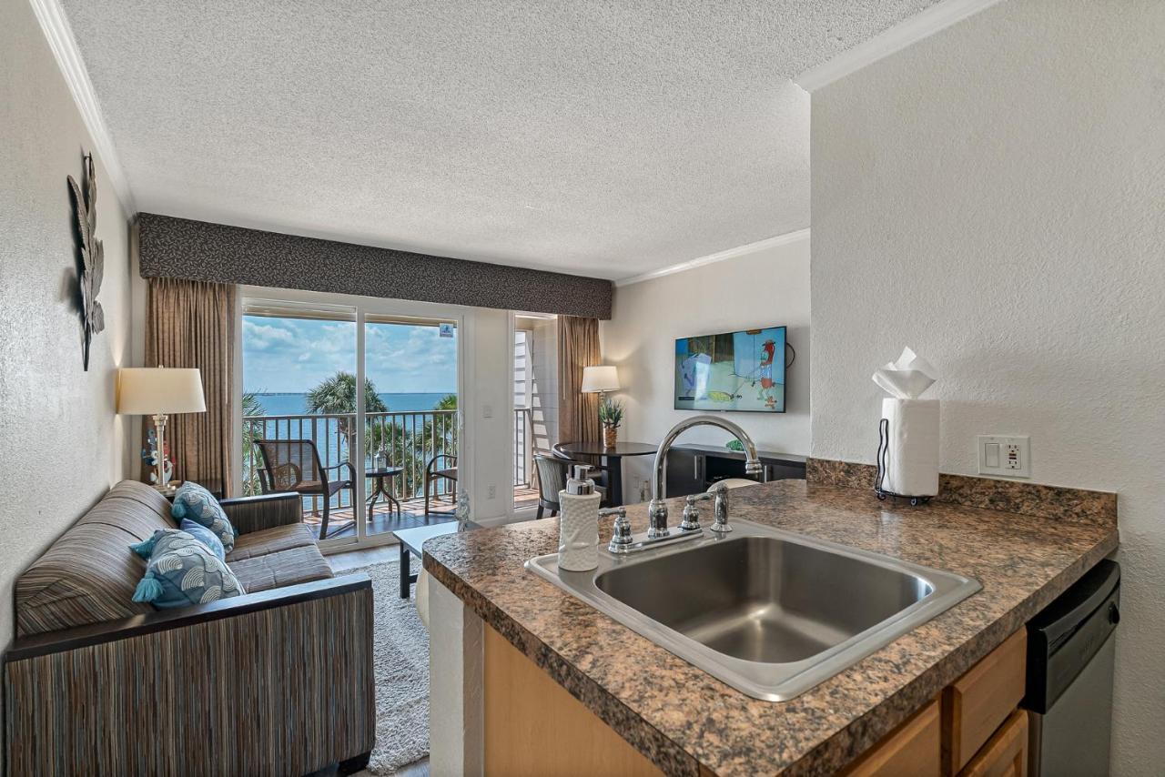 Wake Up To Ocean Views From Your Private Balcony Tampa Exterior photo